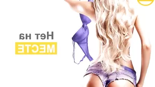 Горячая самка Hloya_x демонстрирует свои прелести