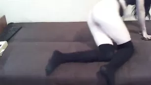 Страстная брюнетка отсасывает пенис Ephedrinum