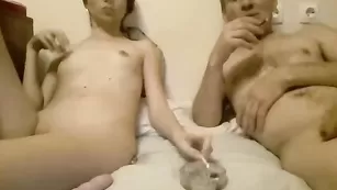 Худая дамочка жарится в очко в привате izkis2