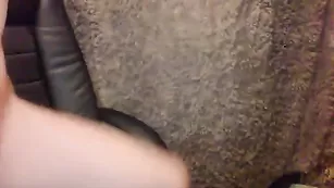 Грудастая милаха cutefamily123 сосет и ебется