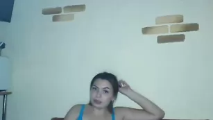 Похотливые шлюшки 3SweetBabies шалят с ловенсом