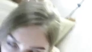 Юная красотка делает хороший минет We_Are_Nice_Duet