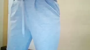 Лысый чувак трахнул блондинку Excitedcouple69