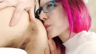 Лесбухи artmaya демонстрируют бритые дырочки