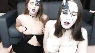 Лесбиянки babymelony ебутся в Хэллоуин