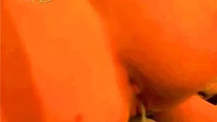 Пылкая magickitten позирует с вибратором в пизде