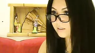 Знойная цыпочка mallena развлекается в привате