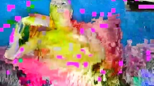 Знойная деваха whitecobra развлекается в приватике