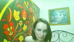 Горячая LunaElita трахает письку самотыком