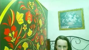 Горячая LunaElita трахает письку самотыком