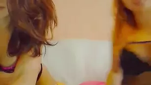 2konfetki шлюшки шалят