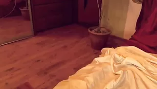 Сисястая шлендра оттрахала все щели Alinn1