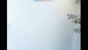 Блондинка глубоко отсасывает хуй nelye_david