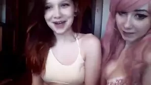 Милые сучки мнут сиськи sailorwhore