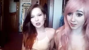 Милые сучки мнут сиськи sailorwhore