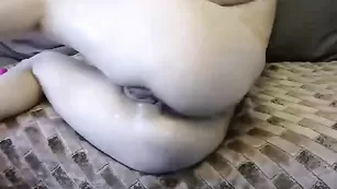 Русская нимфа SexyOle4ka трахает очко