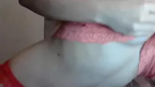 Грудастая куколка облизывает пальчики Nancy333