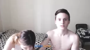 Шальная детка соснула член rebeccawthmanuel