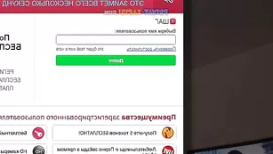 Грудастая сучка DONTKILLMVIBE позирует голой