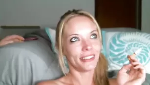 Глубокий минет красивой шкуры Lonelyruby