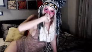 Богиня Killer__Tits в роли индейской сучки