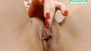 Грудастая пассия Silviaass занимается сквиртом