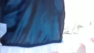 Стонущая самка piigalliica выебала писечку