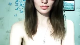 Грудастая сучка happiness69 разрабатывает попку