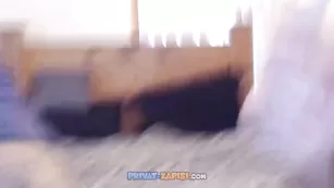 Худые шмары трахают очко Mbbc35