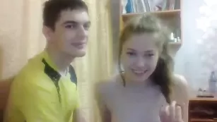 Брюнет поимел блондинку  lerflshbck