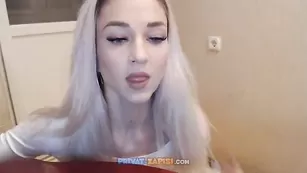 Красотка Astarta69 с большими дойками