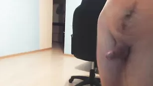 Малолетняя красотка глубоко сосет Pepsi_pussy