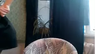 Грудастая шмара танцует стриптиз Kristyxxx