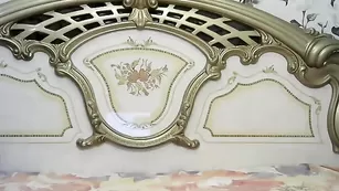 Аппетитная соска XXXDjesika трахает пизду