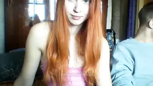 Рыжая шкура 666badfox666 делает глубокий минет