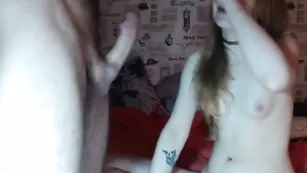 Голенькая шлюшка красиво сосет хуй Sonya_Lotus