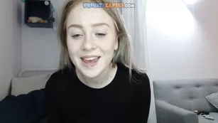 Болтливая Mineeett общается в сперме