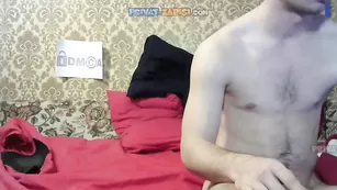 Грудастая mr-mrs-black сосет минет и получает сперму