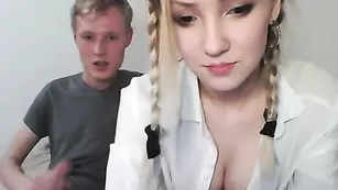 Анальный секс с худой цыпочкой kriss0leoo