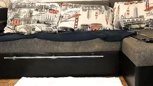 Грудастая курва MeriLovely мастурбирует письку и анал