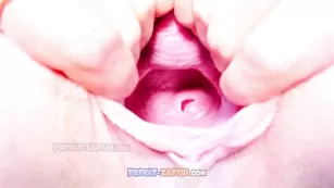 Милашка Moonchristine насаживается на огромные члены