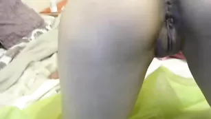 Малышка в маске lilia-shpilia трахается и сосет