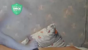 Девочка в маске отсасывает хуй Sweet-pussy23