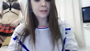 Лесбиянки Catch_Me_ развлекаются с ловенсом