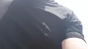 Секс на море с грудастой сукой razoad