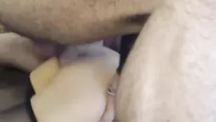 BeAndBe мужик трахнул худую шлюшку