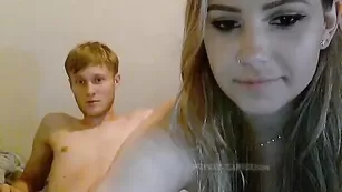 Блондинка с пирсингом taylorwantstocum делает классный минет