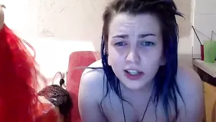 Pirozhki ласкают себя друг перед другом и камерой