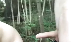 DoubleTrable сосет хуй на улице