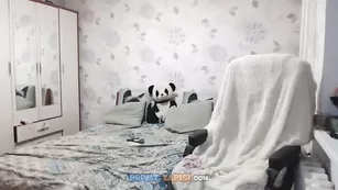 Стройная рыжуля katekuray мастурбирует пизду